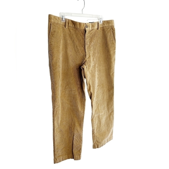 LL Bean Men’s Corduroy Pants 38 x 29 Classic Fit Khaki Wide Wale Flat Front EUC - Picture 3 of 11